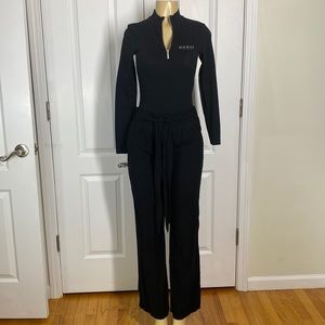 2 pcs guess size M, black color